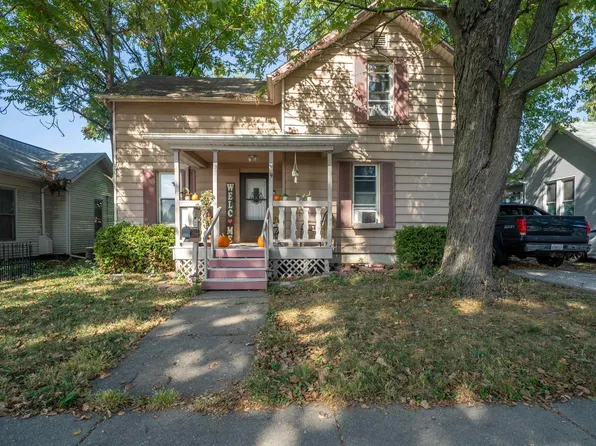 806 E Monroe St, Bloomington, IL 61701