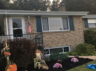 192 Longvue Dr, Pittsburgh, PA 15237