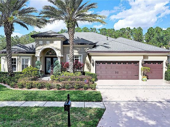 3rd image of 21301 Lake Vienna Dr