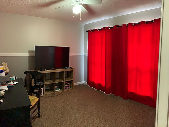 Bedroom/Playroom