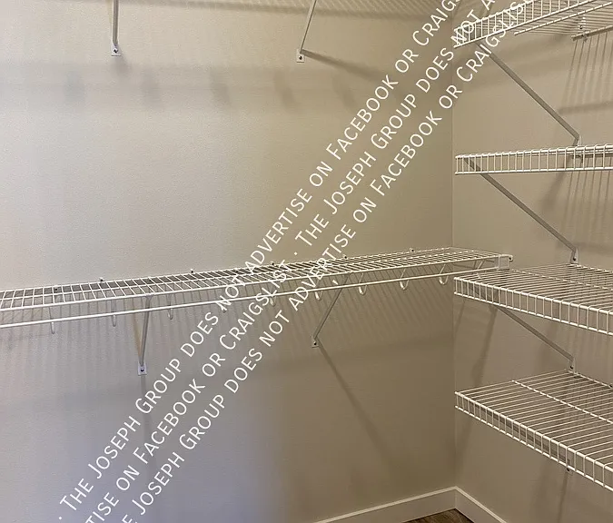 2058 Aaron Dr #B — Photo 17
