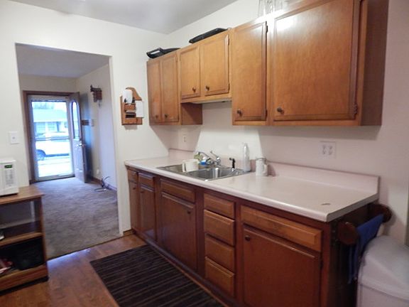 4th image of 1415 Plantation Dr