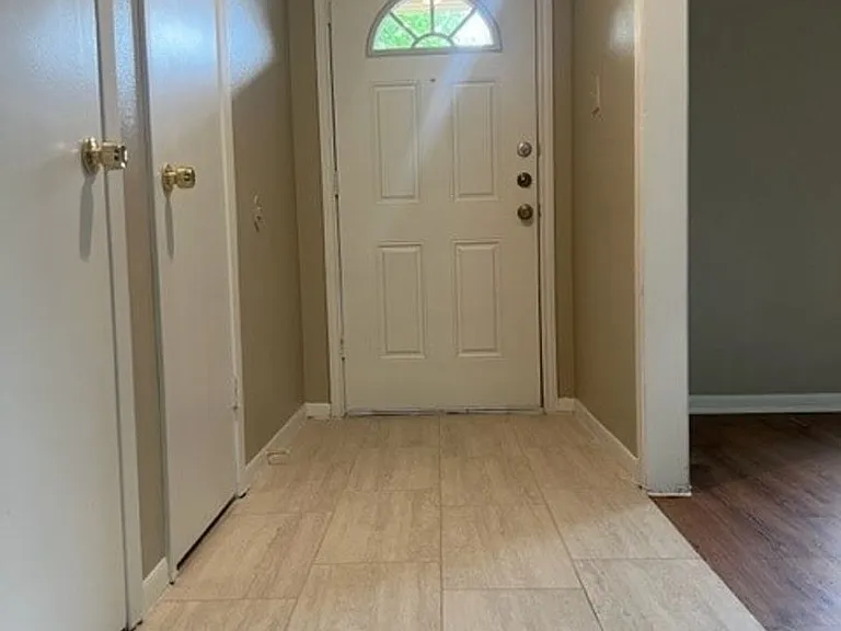 3401 Hummingbird Ln — Photo 14