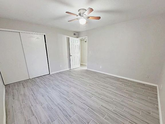 3rd image of 2866 N Palmer St
