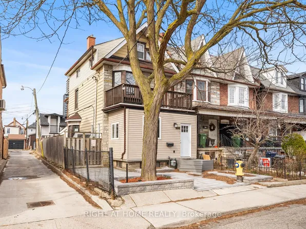 134 Millicent St, Toronto, ON M6H 1W4