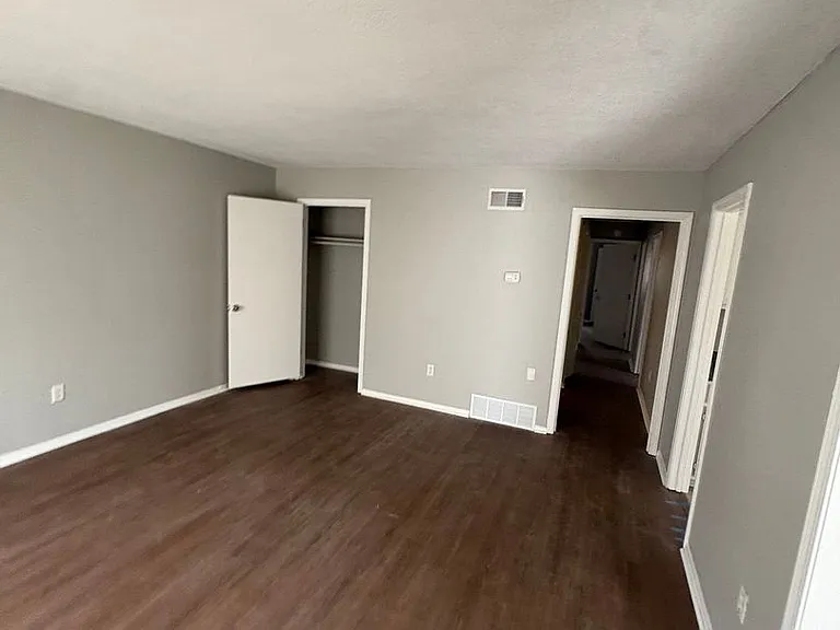 1841 S Perkins Rd — Photo 6