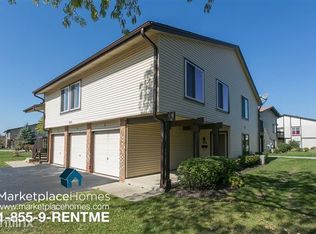 7531 Bristol Ln UNIT 5, Hanover Park, IL 60133