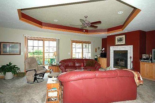 2nd image of 2917 Cumberland Dr