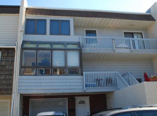 32 Village Rd, Sea Bright, NJ 07760