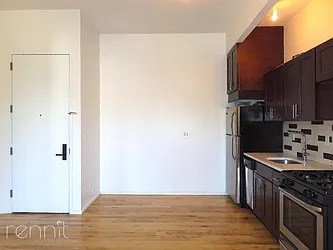 Rented by Rennit Inc.