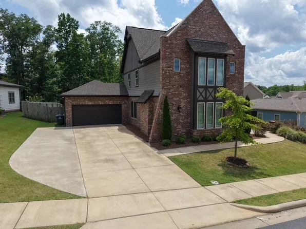 854 Clear Spring Dr, Auburn, AL 36830