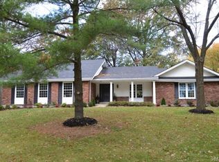 457 Briarwyck Dr, Ballwin, MO 63011