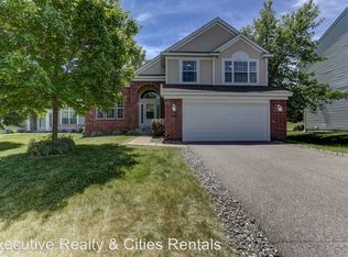 1646 Oakbrooke Dr, Eagan, MN 55122