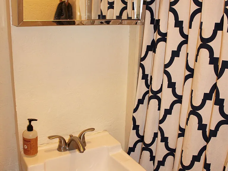 40 Anderson St #17 — Photo 13