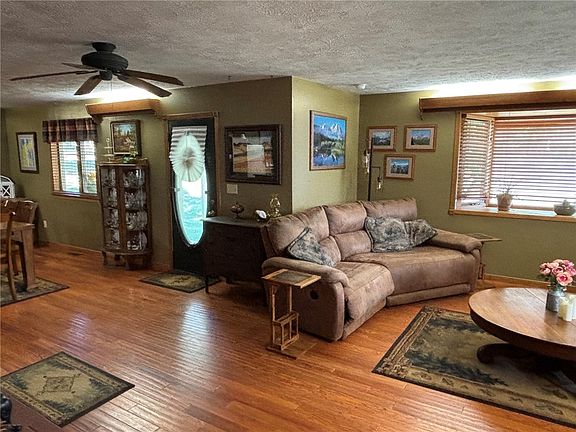2nd image of 237 Meadow Lark Dr