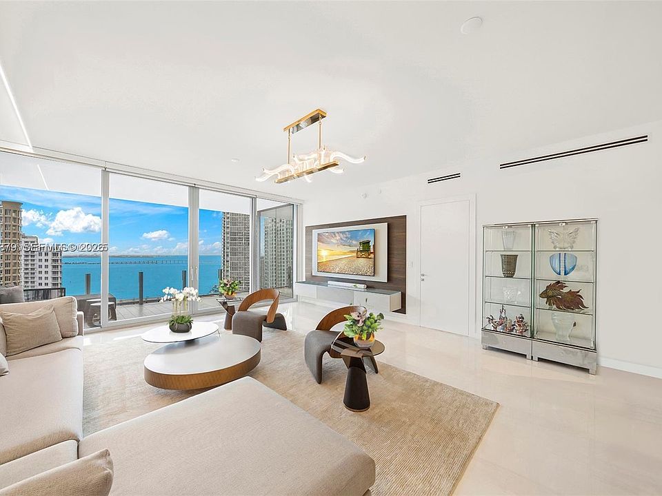 1st image of 300 Biscayne Boulevard Way #2703