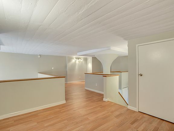 Loft with walk-in closet