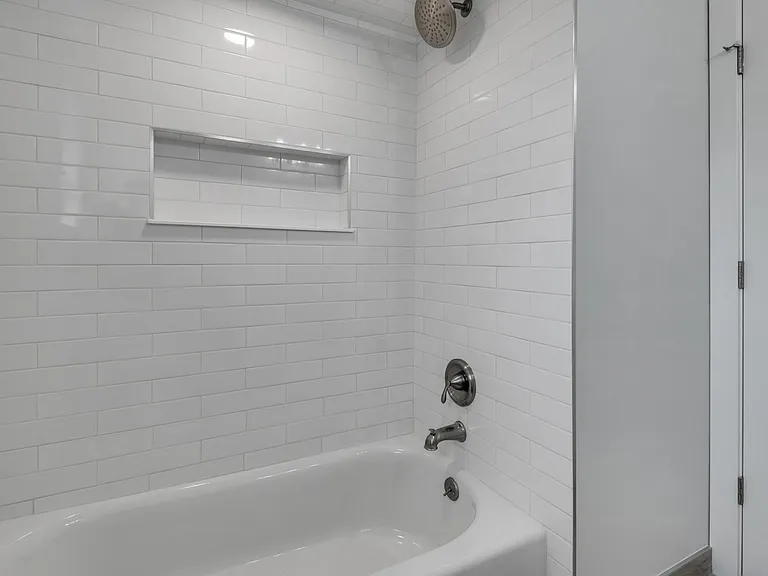 739 56th Pl — Photo 10