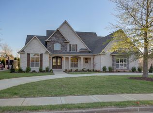 274 Gray Hawk Trl, Clarksville, TN 37043