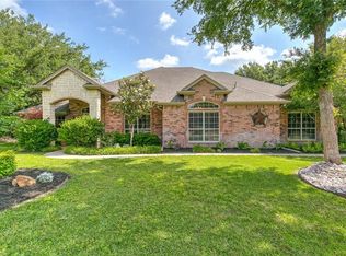 220 Verde Ct, Willow Park, TX 76087