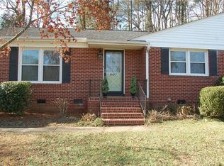 807 Plummer Dr, Greensboro, NC 27410