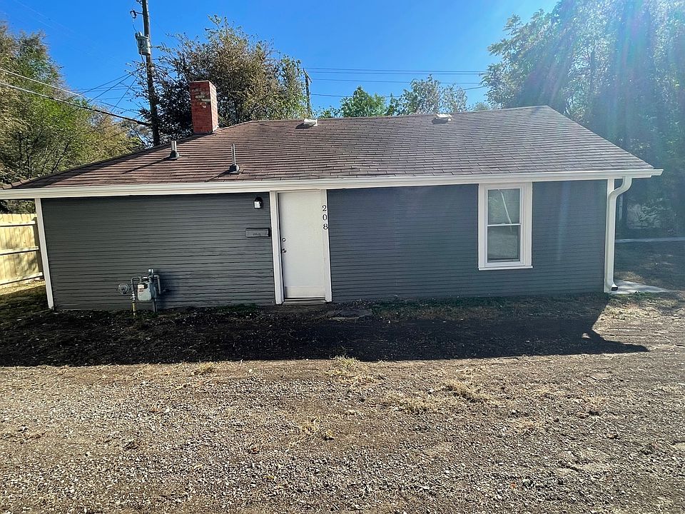 front of house_10182022