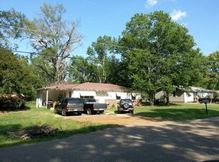 1010 Willow Springs Dr, Longview, TX 75604