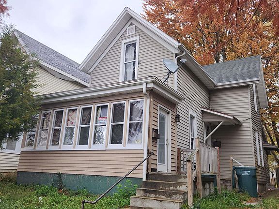 2nd image of 109 S 11th St