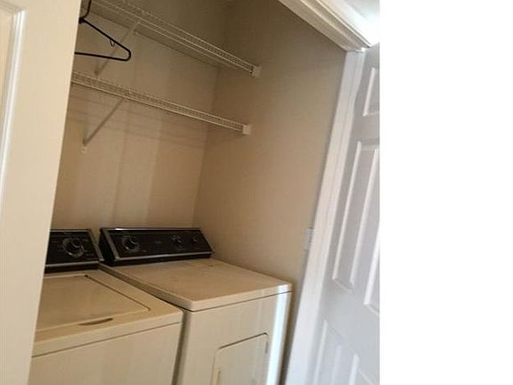 5th image of 2522 Alveswood Cir