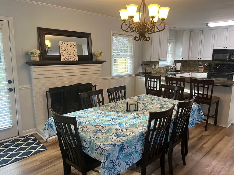 233 Jeb Stuart Dr — Photo 14
