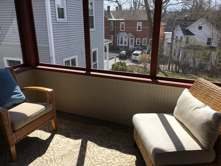 13 Summit St — Photo 2