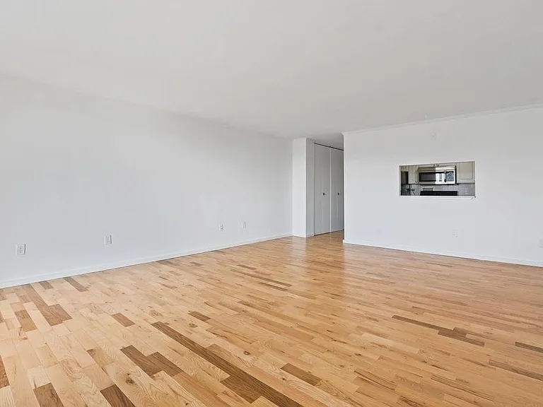 8 Whittier Pl #21G — Photo 16