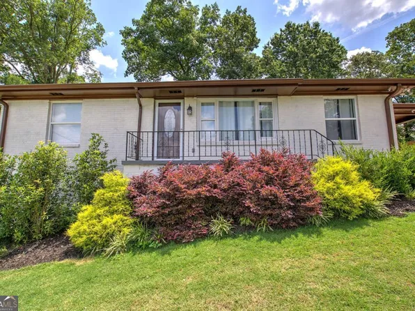 2646 Rockcliff Rd, Atlanta, GA 30316