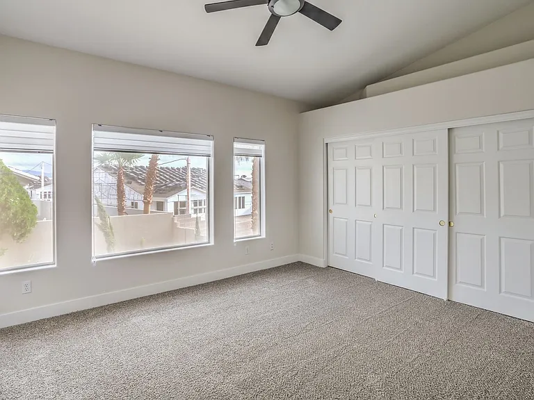 8910 Minsk Ct — Photo 27