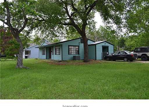2nd image of 111 Moss Street (cs) St