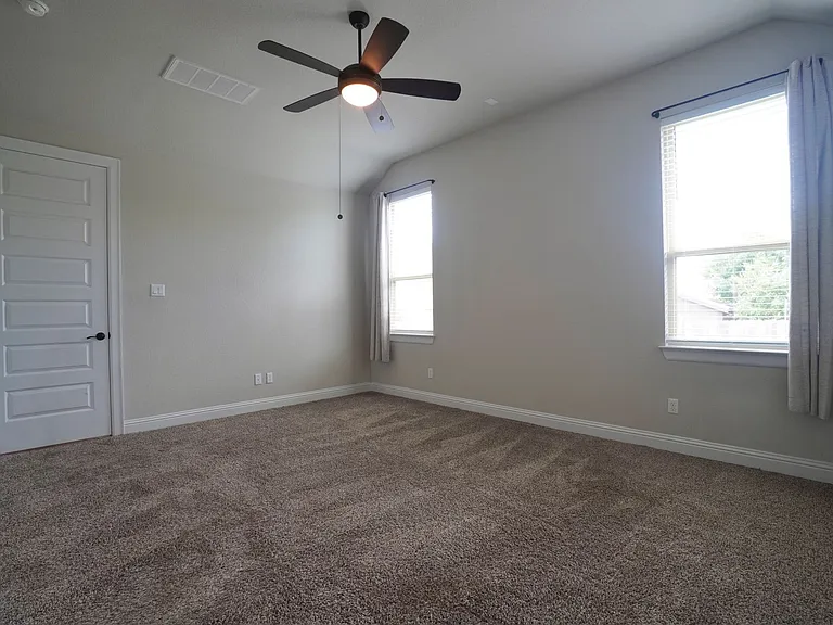 6650 Verona Pl — Photo 18