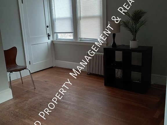 4th image of 784 Academy Ave #2