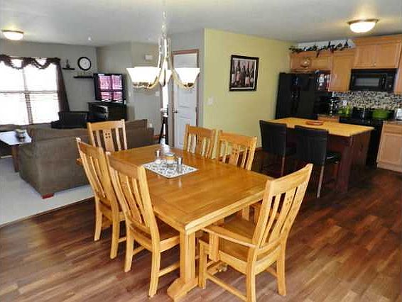 5th image of 2916 SW White Birch Dr
