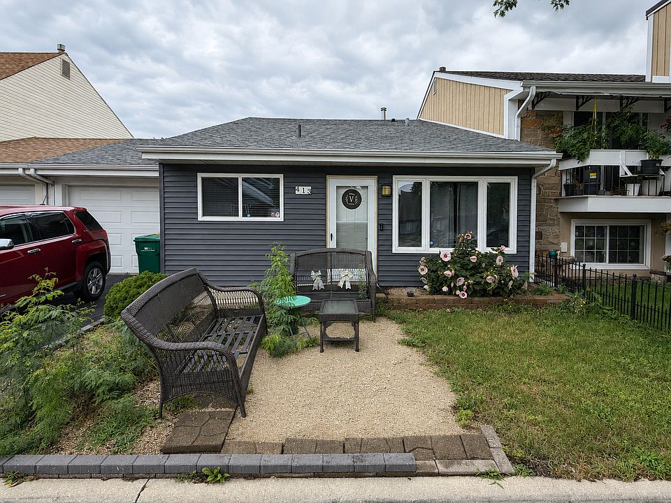 1st image of 413 Wildwood Ct