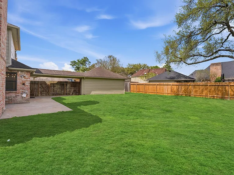 20222 Prince Creek Dr — Photo 46