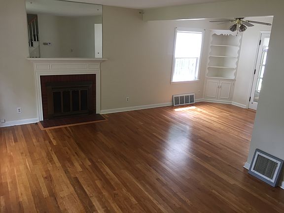 2nd image of 2504 14th St