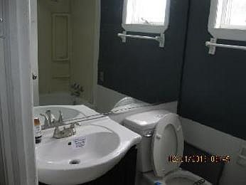 2nd image of 4127 Circle Ct