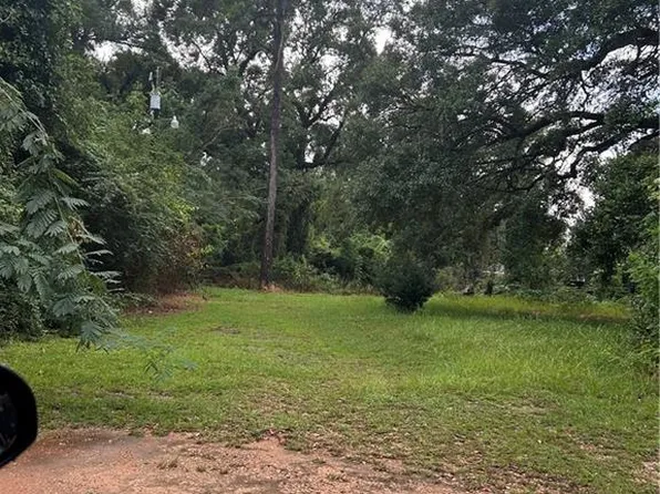 4033 Cottage Hill Rd, Mobile, AL 36609