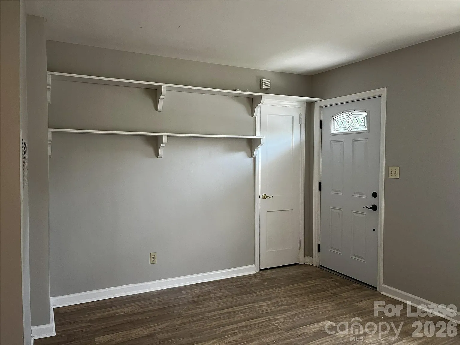 2 bed, 1.0 bath, 1125 sqft, $1,750 — Photo 2