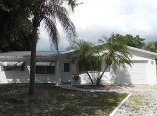 4529 Alligator Dr, Venice, FL 34293