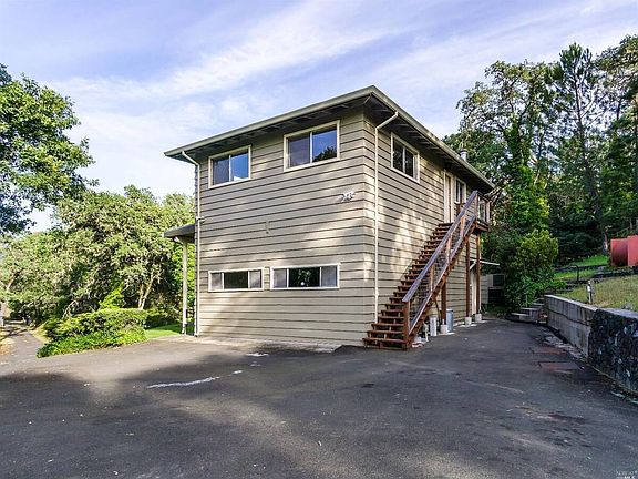 4th image of 1900 Ridge Rd #B