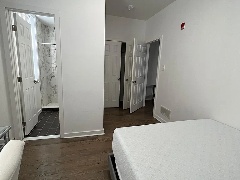 534 N 34th St #1 — Photo 14