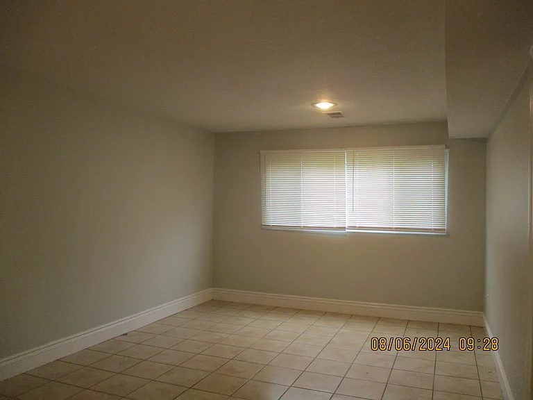 3238 N 84th Pl — Photo 9