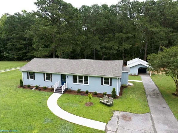 591 Possum Point Rd, Port Haywood, VA 23138