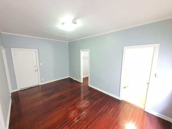2nd image of 414 N Coronado St #103